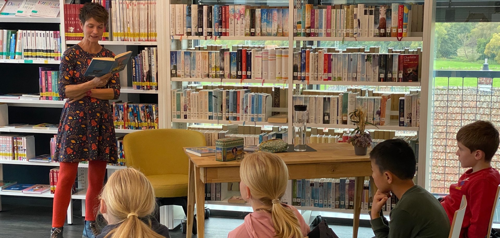 Judith Allert in Stadtbibliothek